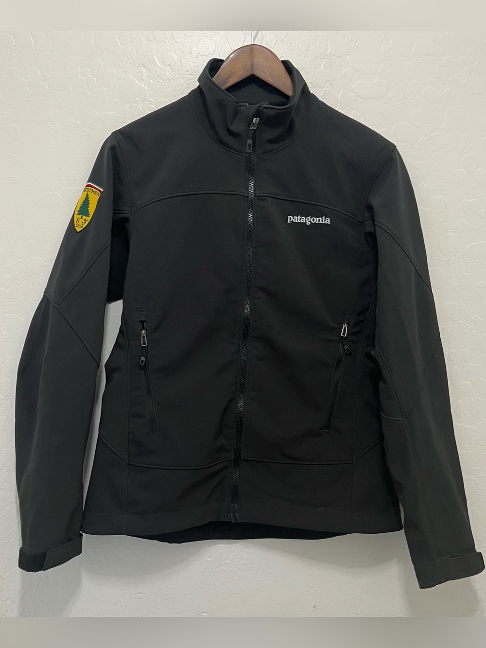 Patagonia Women’s Small Black Jacket